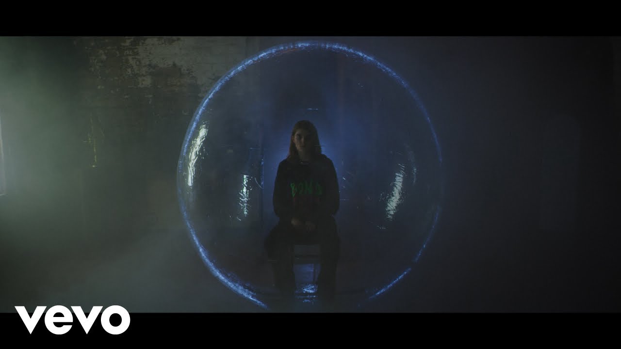 b&uuml;low - Boys Will Be Boys