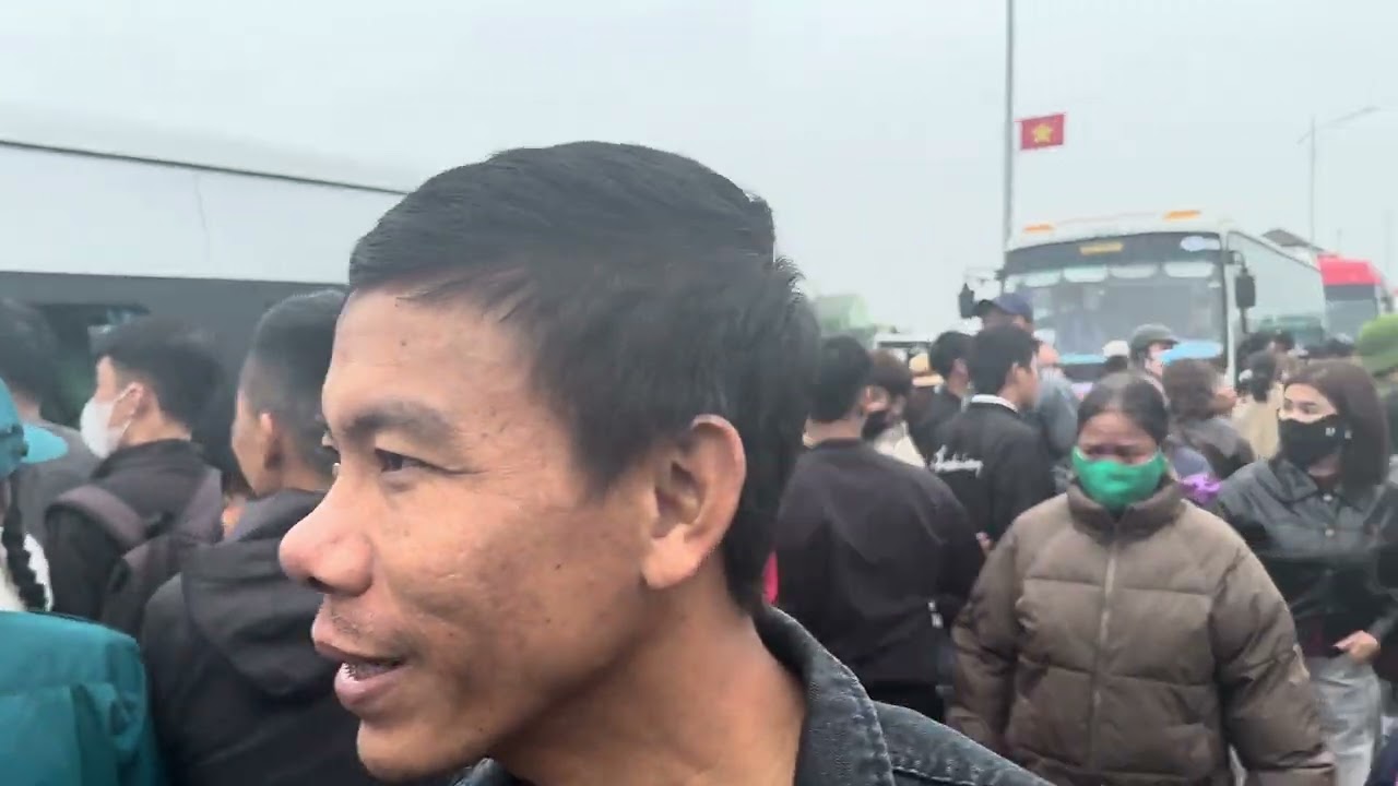 Không khí ngày giao nhận quân Ban CH phòng thủ kv3 Vĩnh Linh.
