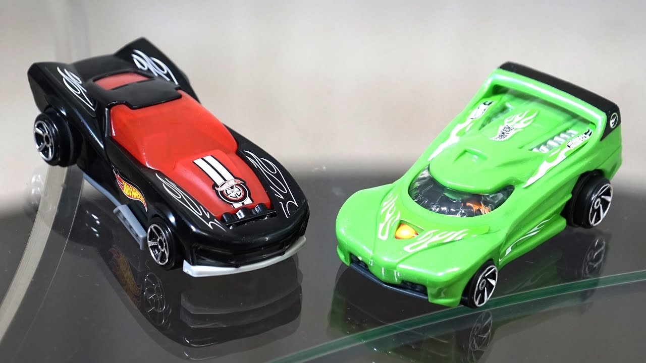 Hot Wheels 1 - Mc Donald Kids Happy Meal Toy Review  - Jimmy & Jason - V Kids TV