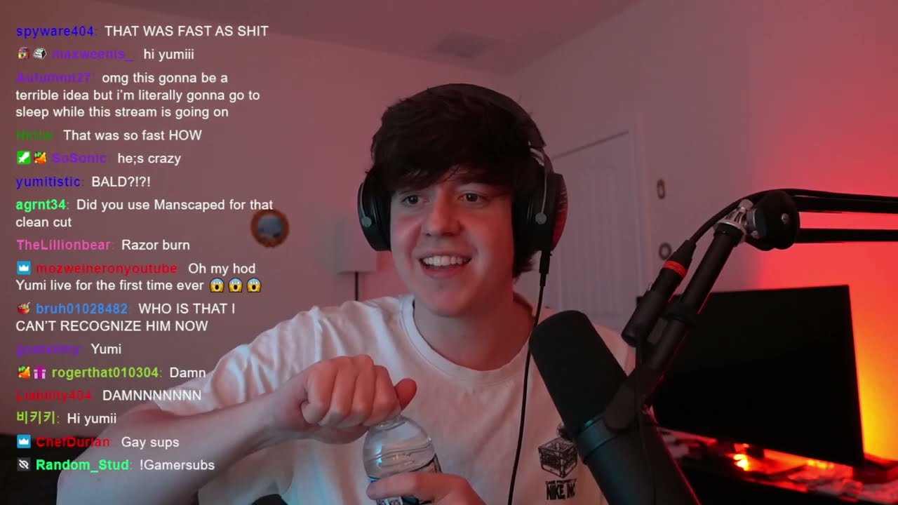 [17/03/23] !gamersupps video time maybe (Just Chatting) (Yumi twitch vods)