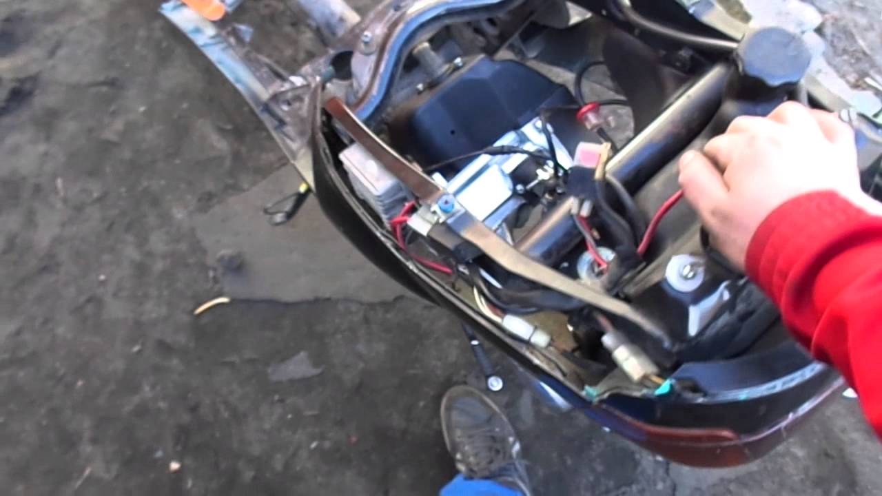 Piaggio Zip Malossi Sport 70 + Malossi MHR Replica II First Run (2014) [HD]