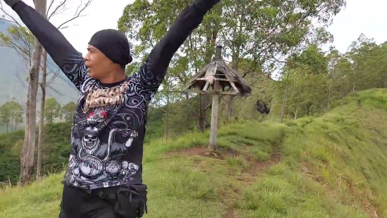 Bukit Avatar di Bajawa Kab Ngada...wouw pake banget