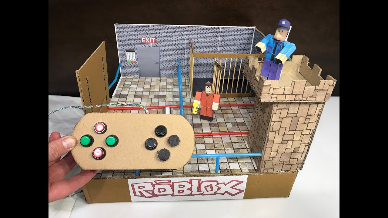 Roblox. Побег из тюрьмы. Картонная игра. DIY