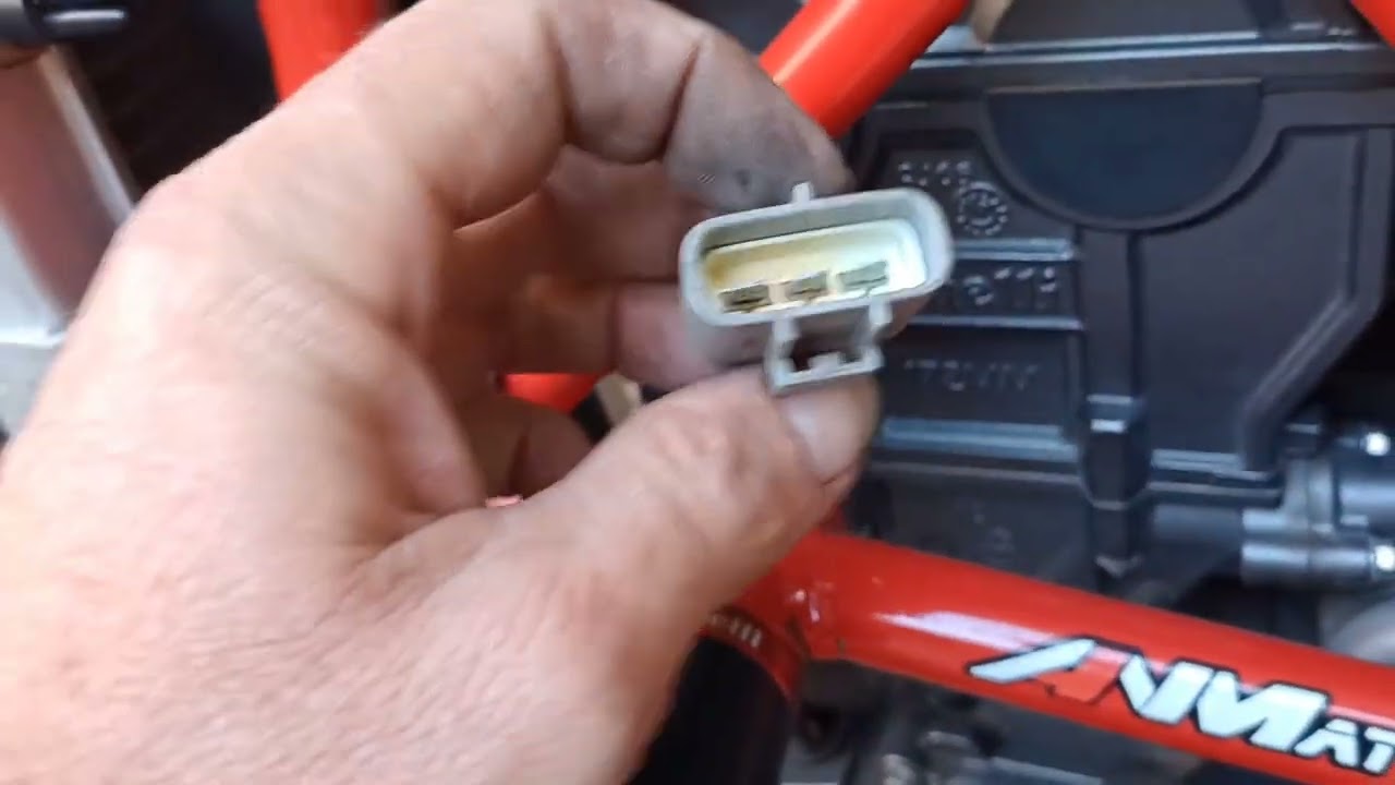 Control de carga y estado de estator Benelli TNT 25.