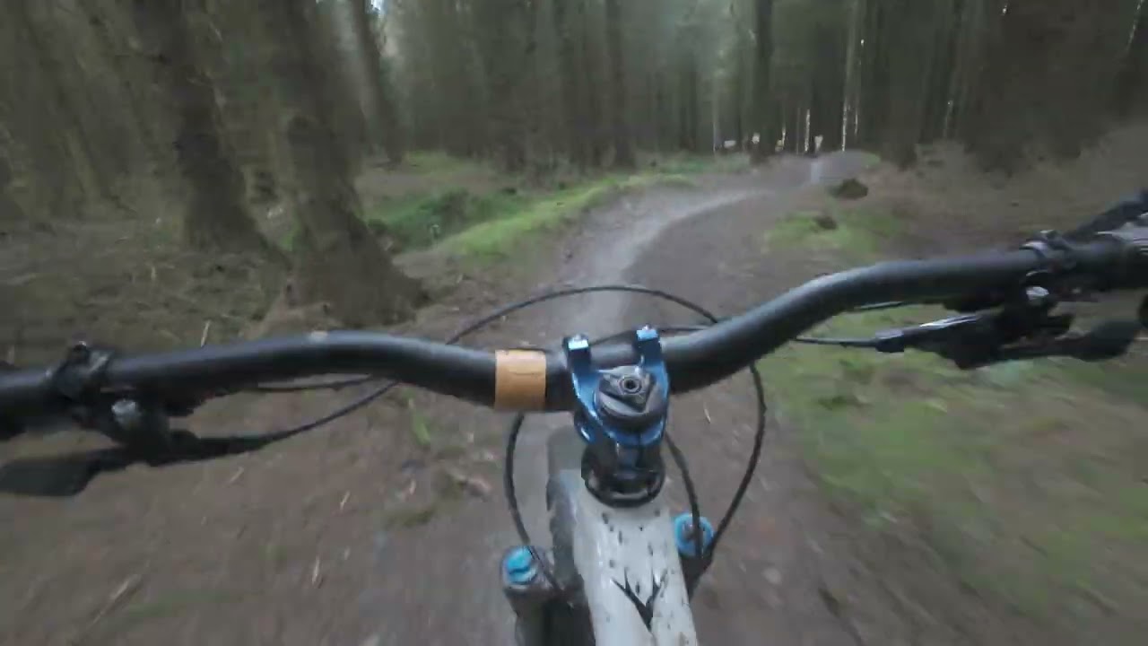 Melted Welly – Run 2 | Bike Park Wales ❄️