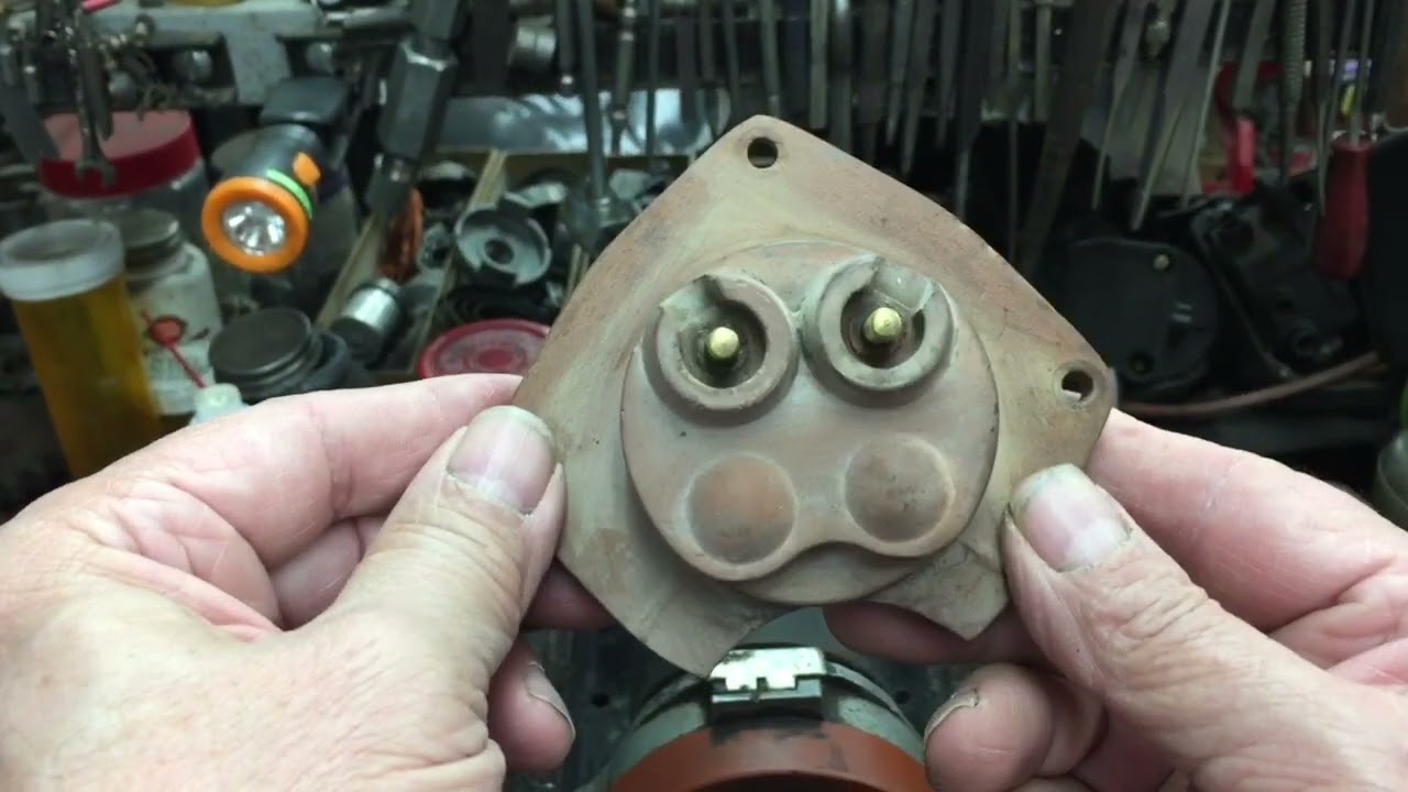 John Deere Splitdorf 246C and other 2 and 4 Cylinder Magnetos Explained