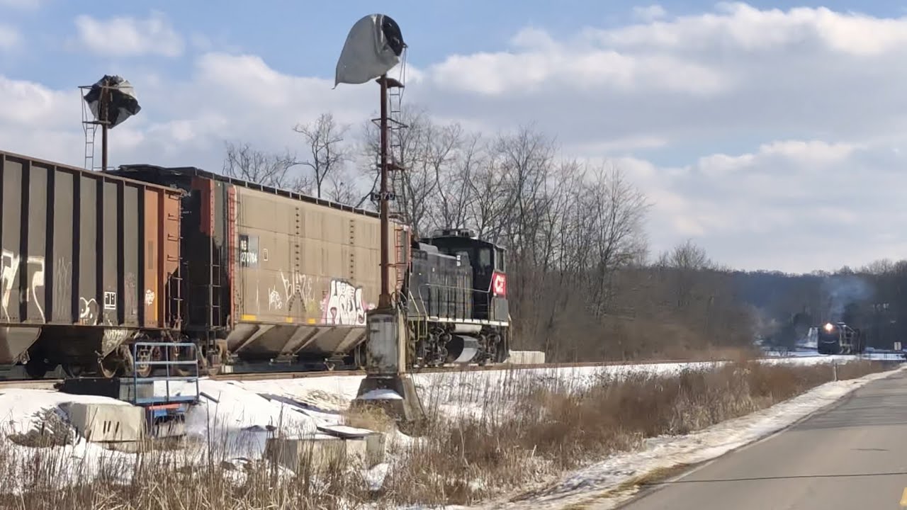 Scrap Metal Train Follows Rock Train! 2 Trains On Cincinnati Eastern Railroad In A Row! NS Long Hood