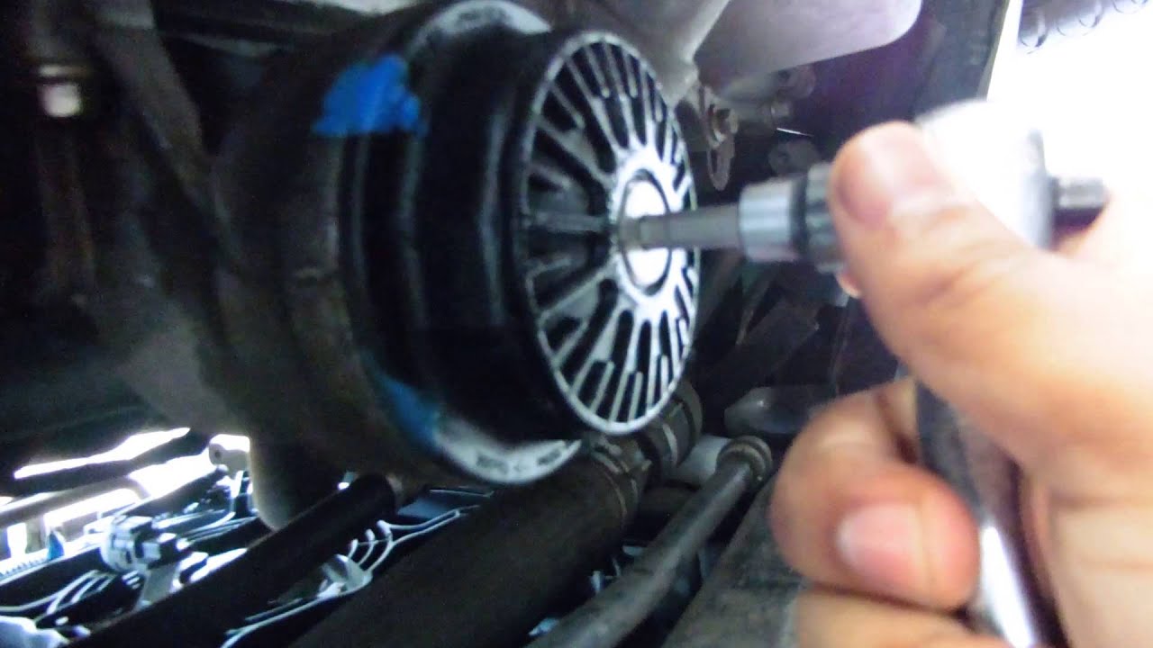 How to Change Your Oil and Filter: 2007 Mazda 6