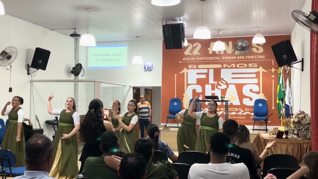 Coreografia Terremoto Santo-Acalma me Gyslaine e Milena 