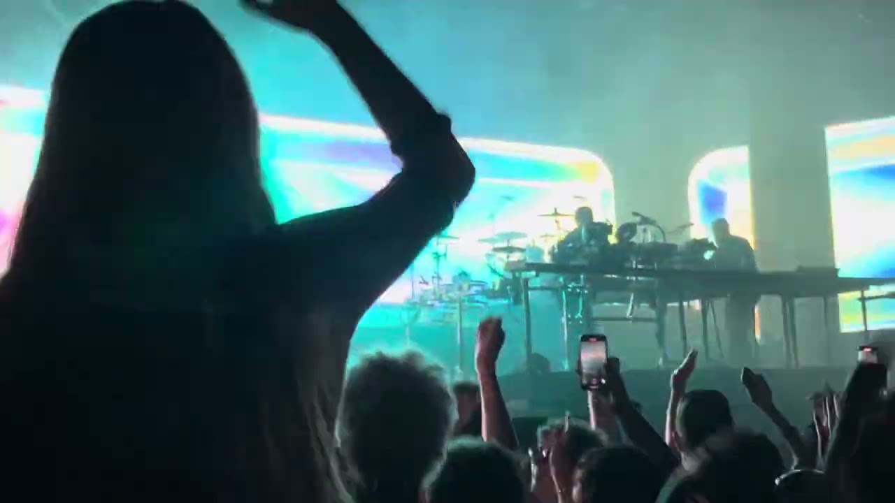 Disclosure “She’s Gone, Dance On” Live @ WaMu Theatre Seattle 9/19/2025