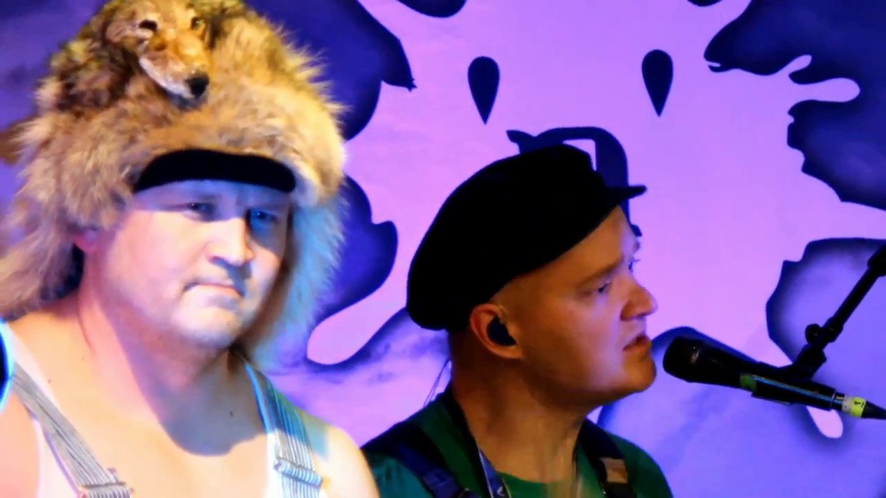 THE PRETENDER - Steve 'N' Seagulls  - live at ONCE