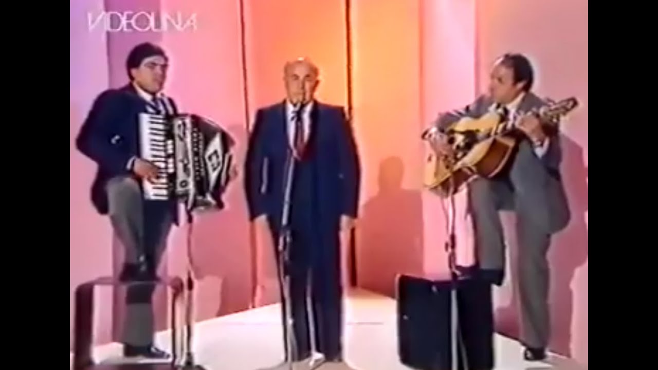 Leonardo Cabizza Tonio Carai   Antonio Marongiu  canto a chitarra