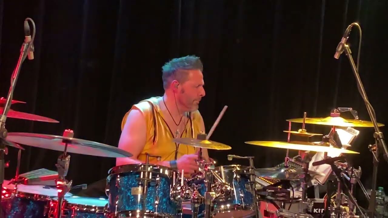 Ballroom Blitz (The Sweet Tribute) - Set Me Free