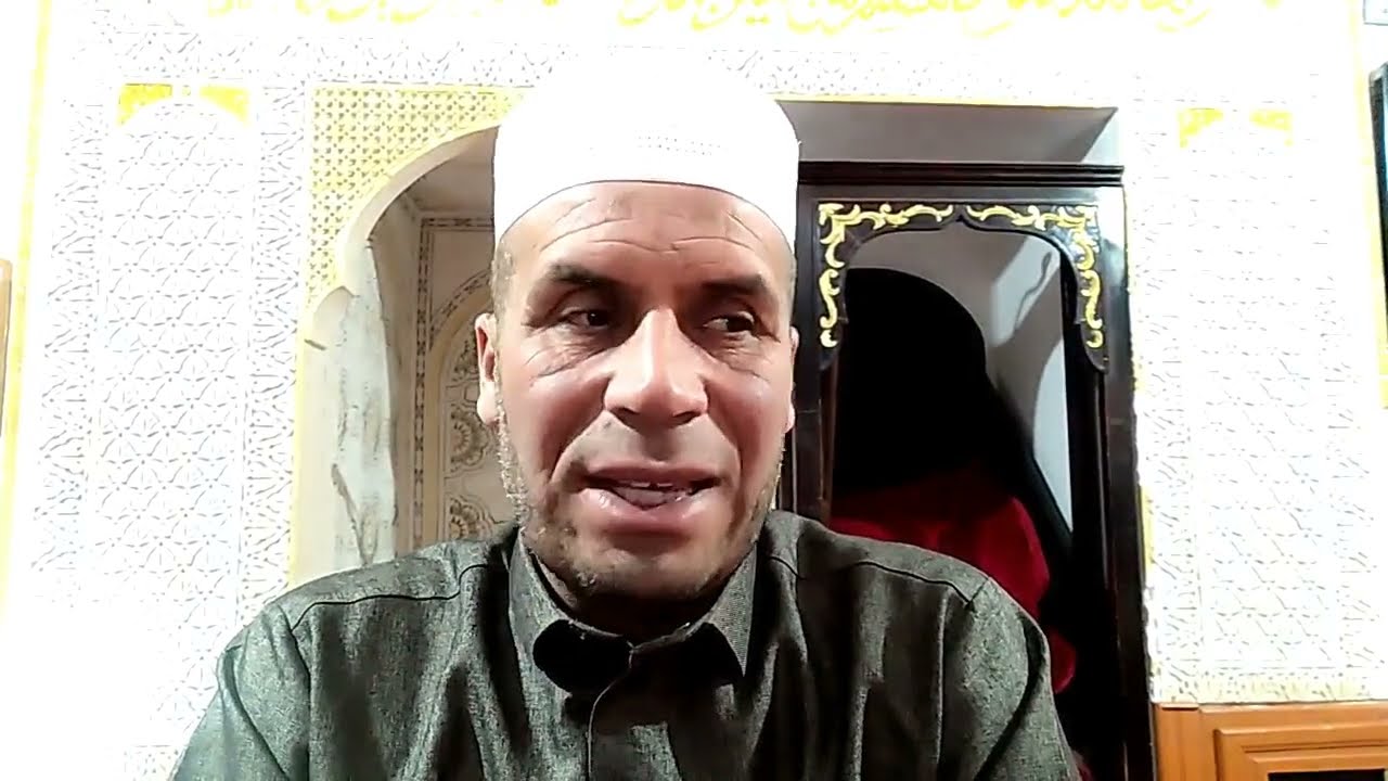 أحوال الناس مع الصلاة في القرآن 