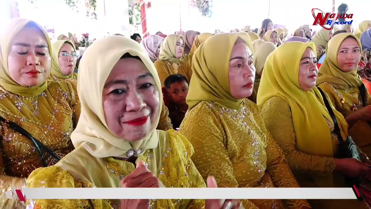 LAGI LAGI CINTA LIVE ANYAR OT WIKA DANGDUT PALEMBANG