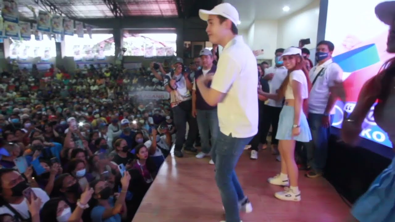 Isko Moreno's wife, son dance to 'Dying Inside to Hold You' to entertain Cebu supporters