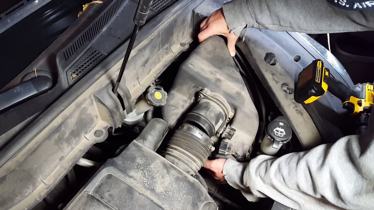 How to Change the Air Filter on a 2009,2010,2011,2012 Chevy Traverse,Acadia,Enclave,Outlook