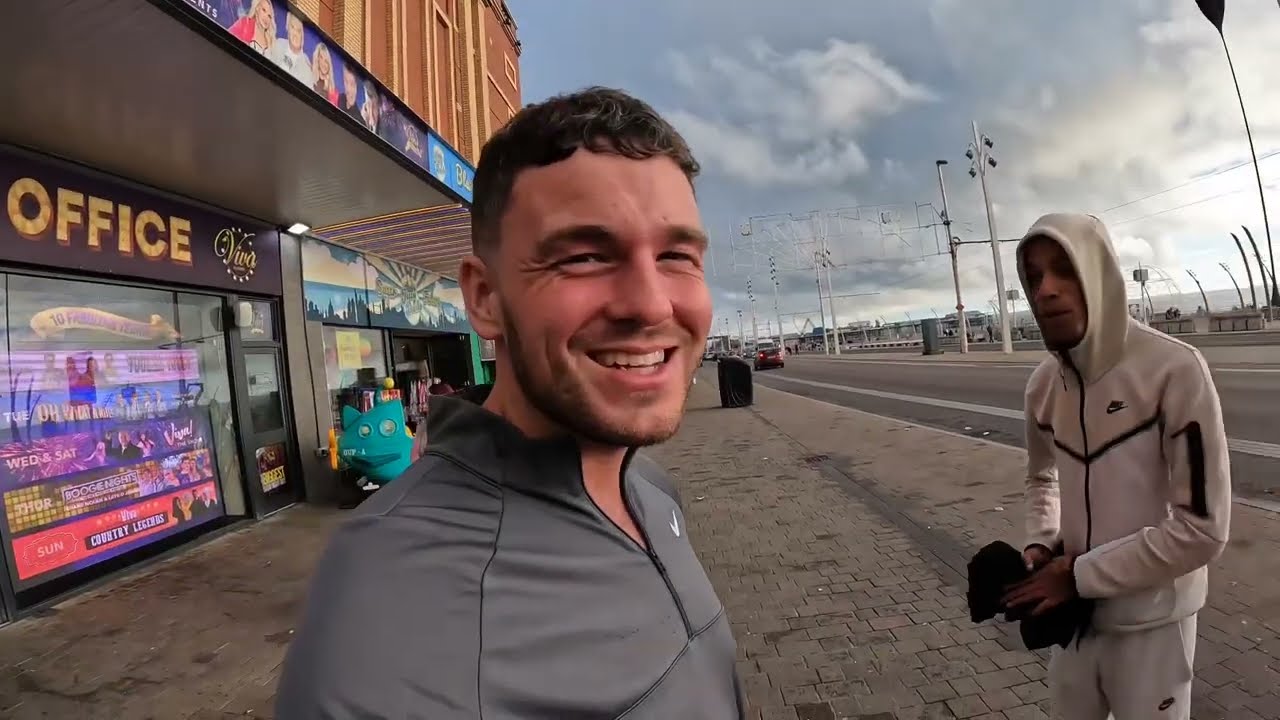 Afghan Dan shows me around Blackpool 🏴󠁧󠁢󠁥󠁮󠁧󠁿