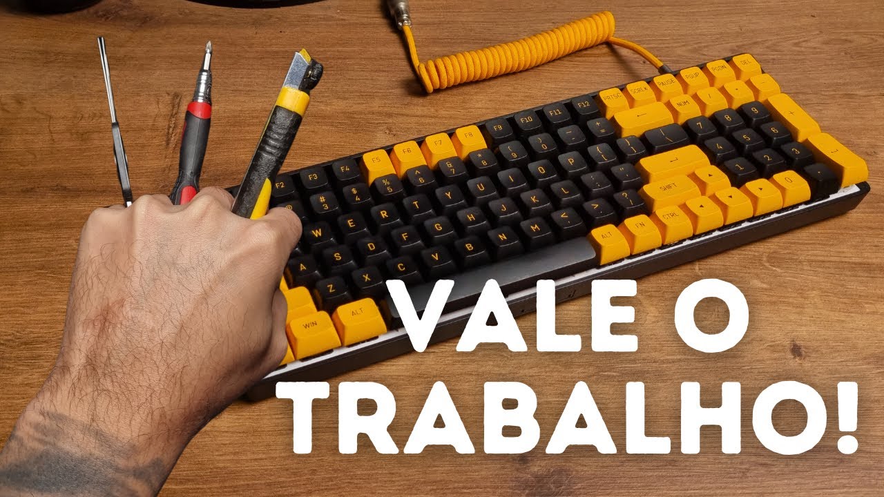 COMO fiz MODS no meu teclado MEC&Acirc;NICO (e voc&ecirc; tamb&eacute;m deveria...)