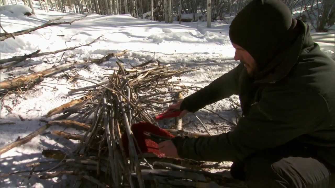 Building a Signal Fire | Dual Survival