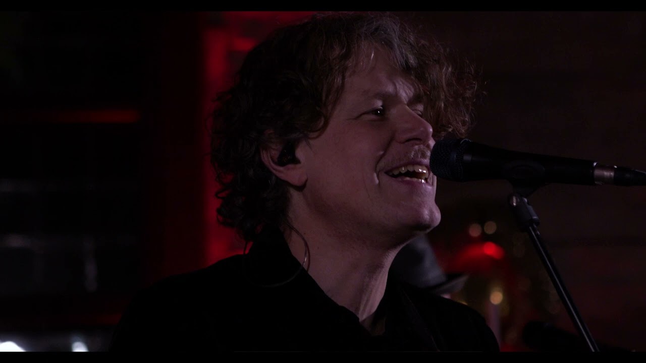 Engmans Kapell - Fairytale of New York (The Pogues cover) live fr&aring;n Seglora Kyrka