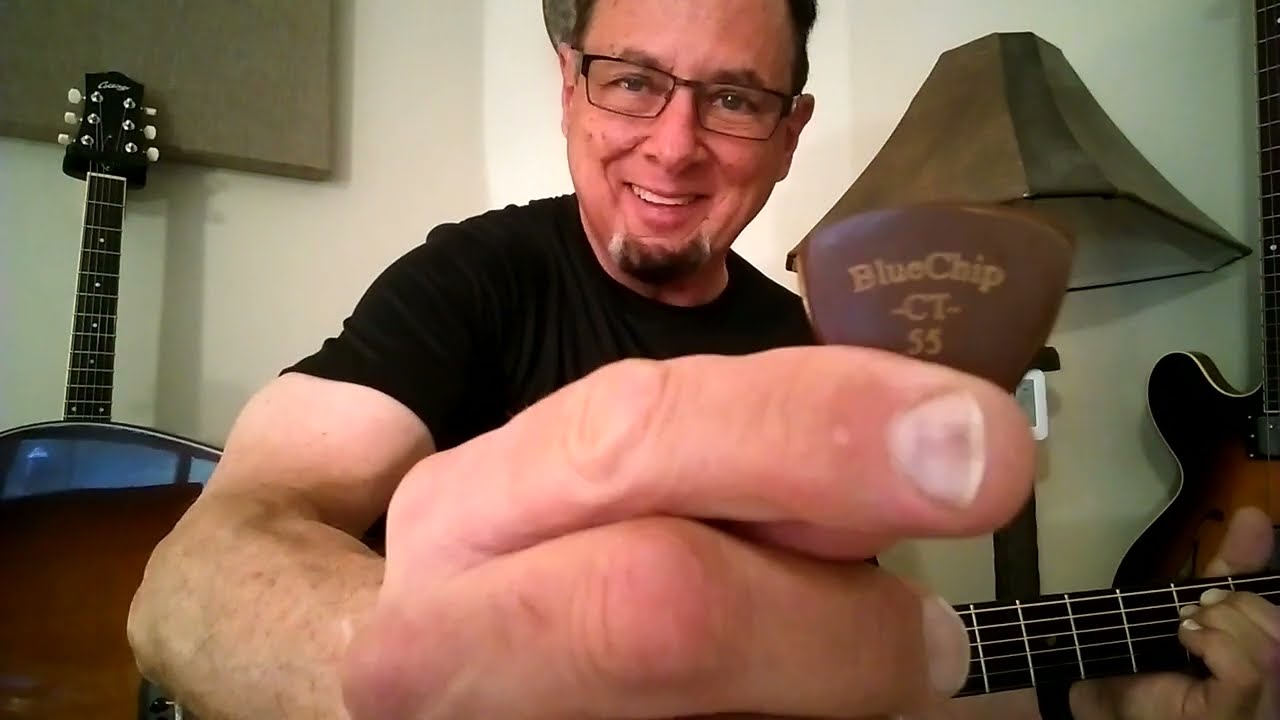 Guitar Picks for Acoustic - Do they make a difference? Blue Chip | John Pearse | Wegen | Dunlop
