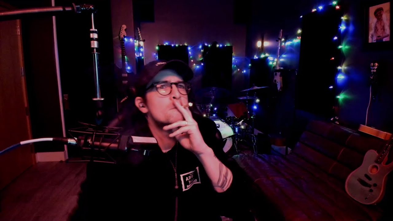 Brendon Urie Twitch - high hru (April 20, 2020)
