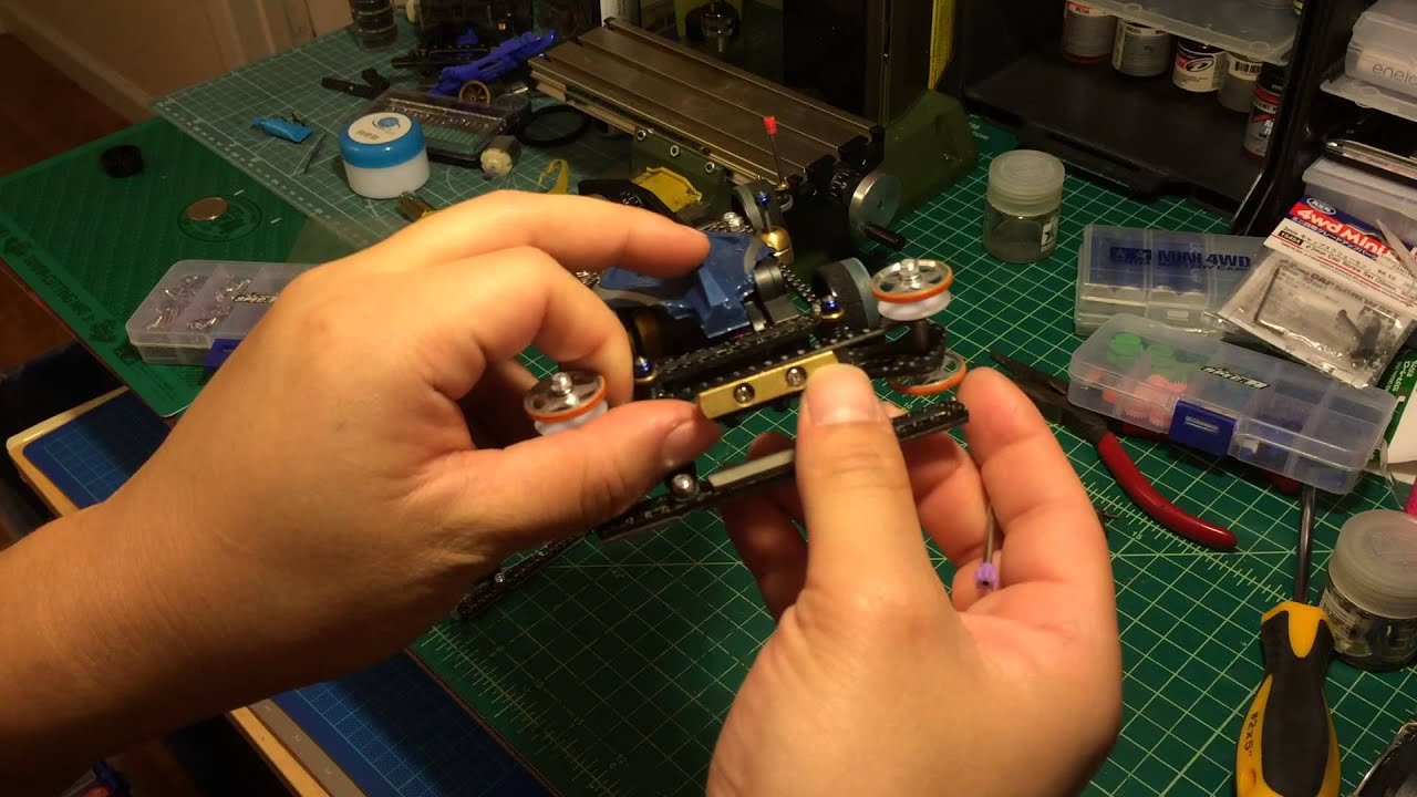 Tamiya Mini 4wd Tutorial Basic Education Lesson 3 (Mass Damper setup Version II)