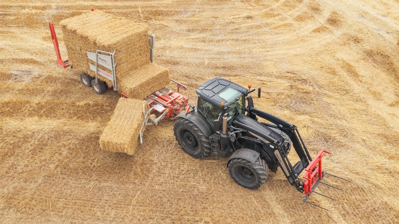 AGRICULTURAL SERVICES V&aacute;clav Jel&iacute;nek - John Deere 6250R + Arcusin Auto Stack FS 54-63 + Quicke Q8M