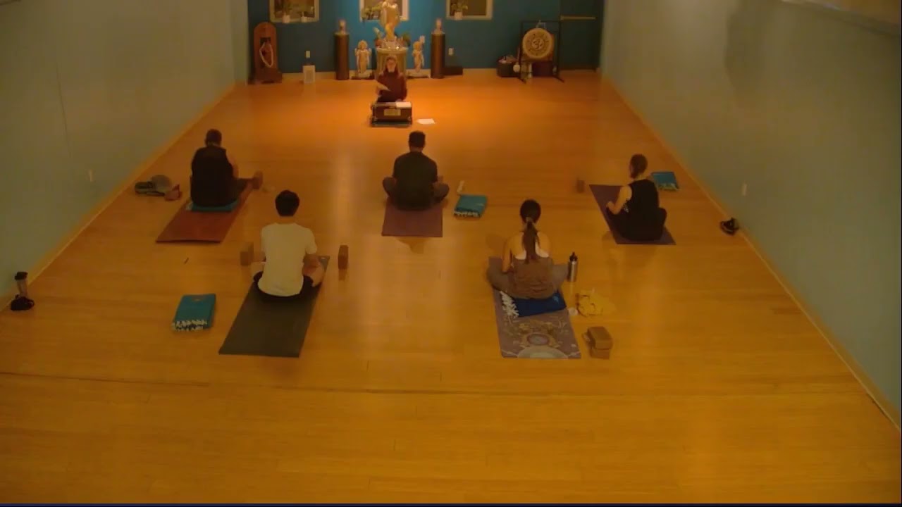 Stefanie Telvi Urban Sadhu Yoga Open Dec 12, 2023