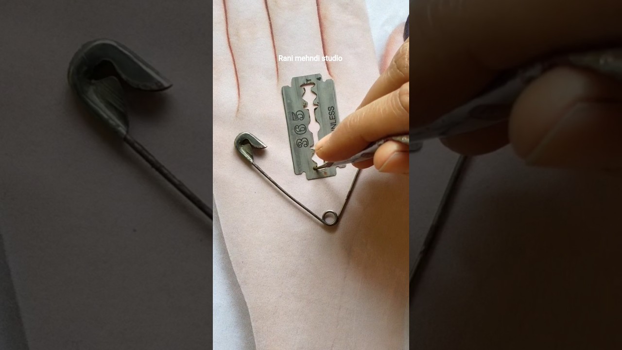 Beautiful mehndi design using safety pin 🧷 | 