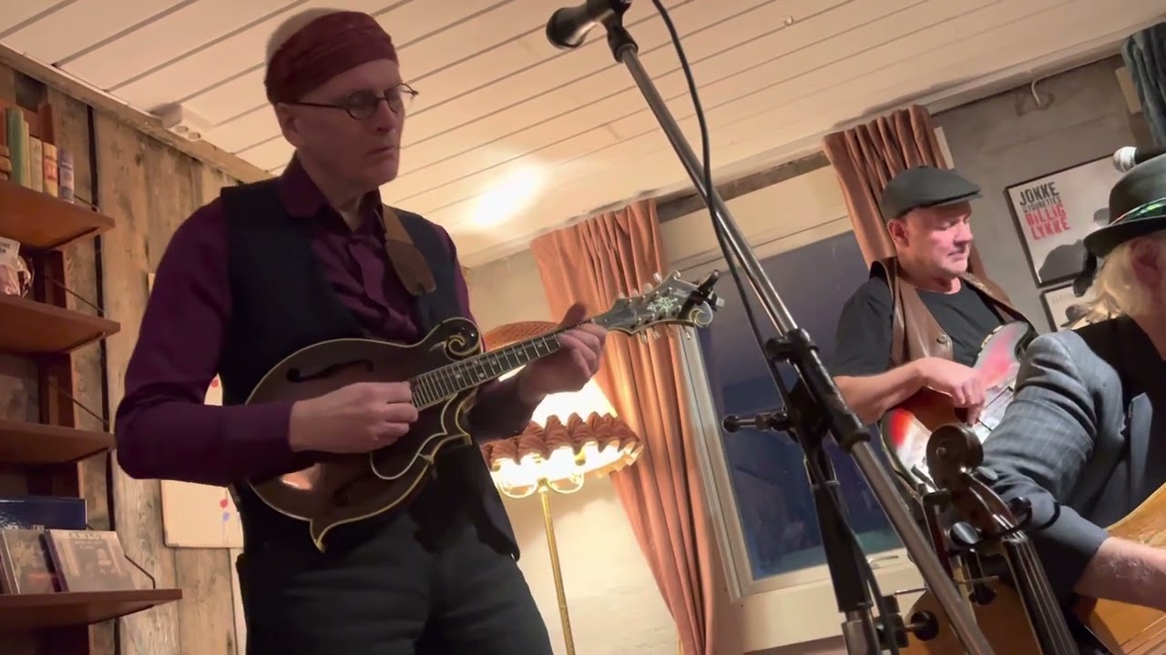 Trond Granlund - Her kommer vinteren (Joachim - Jokke - Nielsen) @ Ferkingstad 2023-01-14.