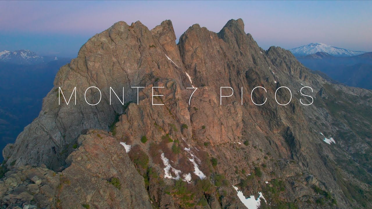 Travesía por las Crestas Andinas | Ascenso Guiado al Cerro 7 Picos (2.000 m)