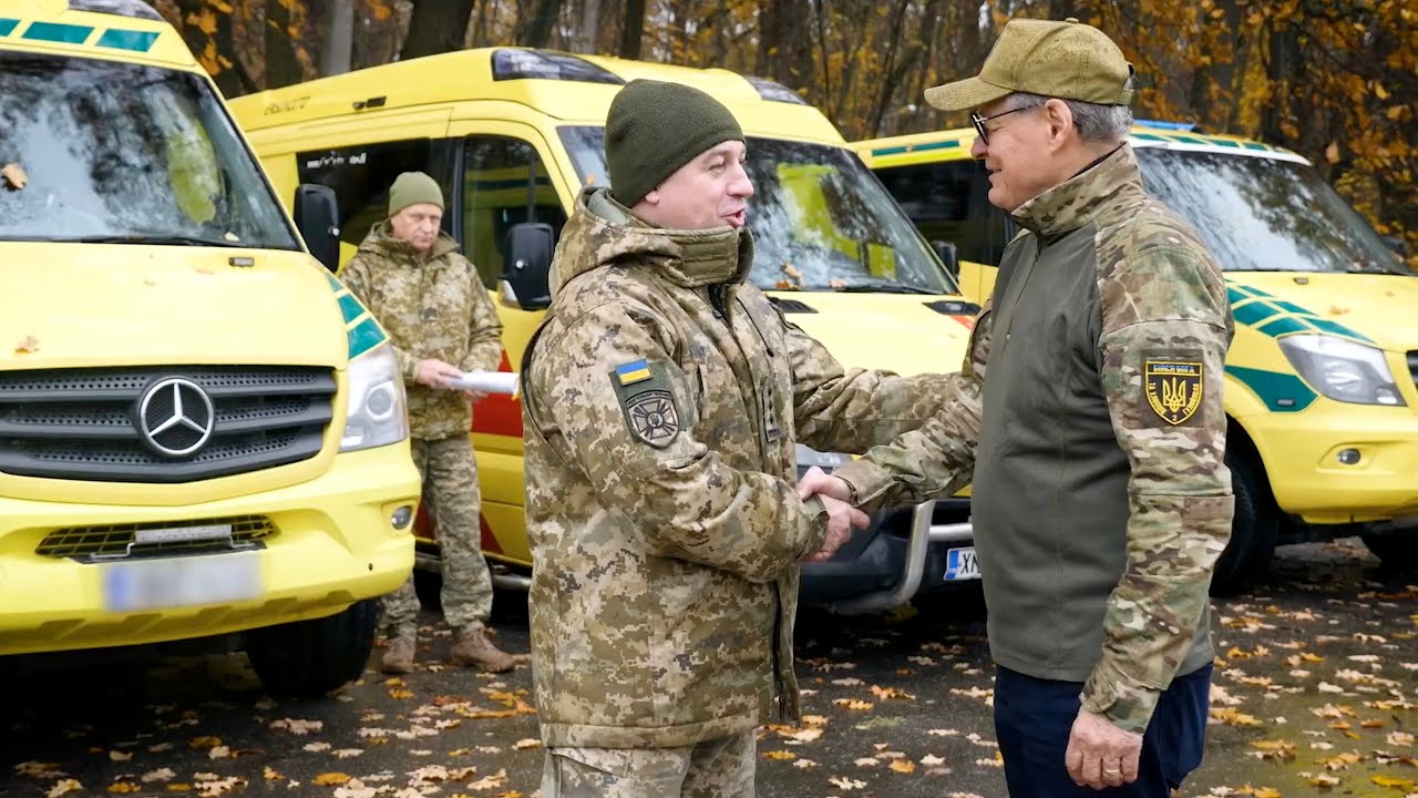 UKRAINANHÄTÄ.FI: kolmen ambulanssin vaarallinen matka Itä-Ukrainaan