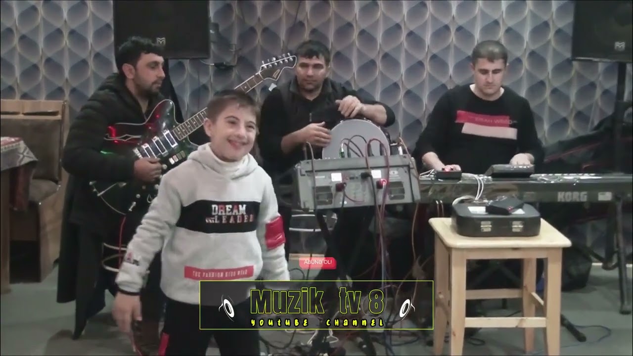 popuri gitarada qara gözler gitara Elsever   sintez Xeyyam   senin olsun reqs oyun havası
