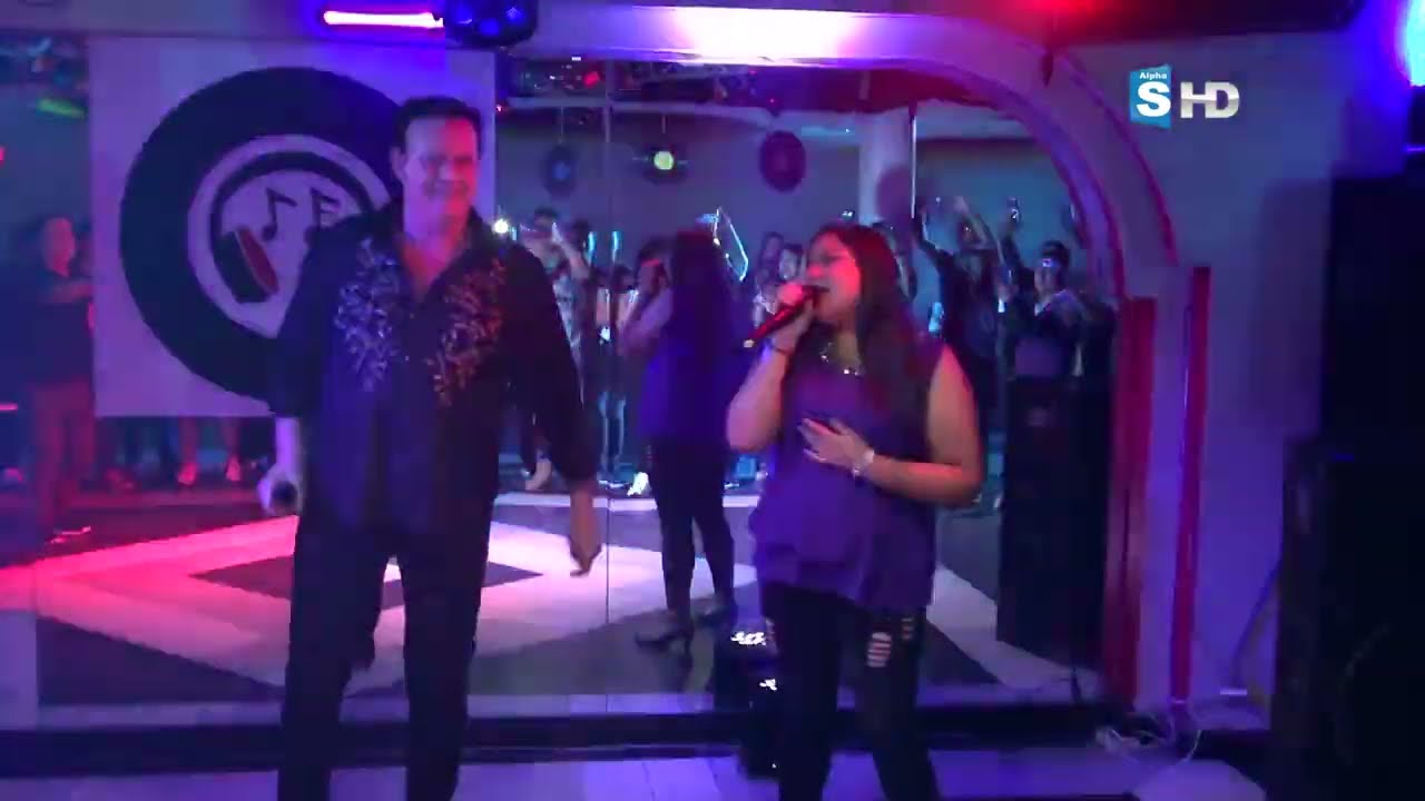 Ryan Paris - Yo quiero amarte una vez más (LIVE LIMA PERÚ)