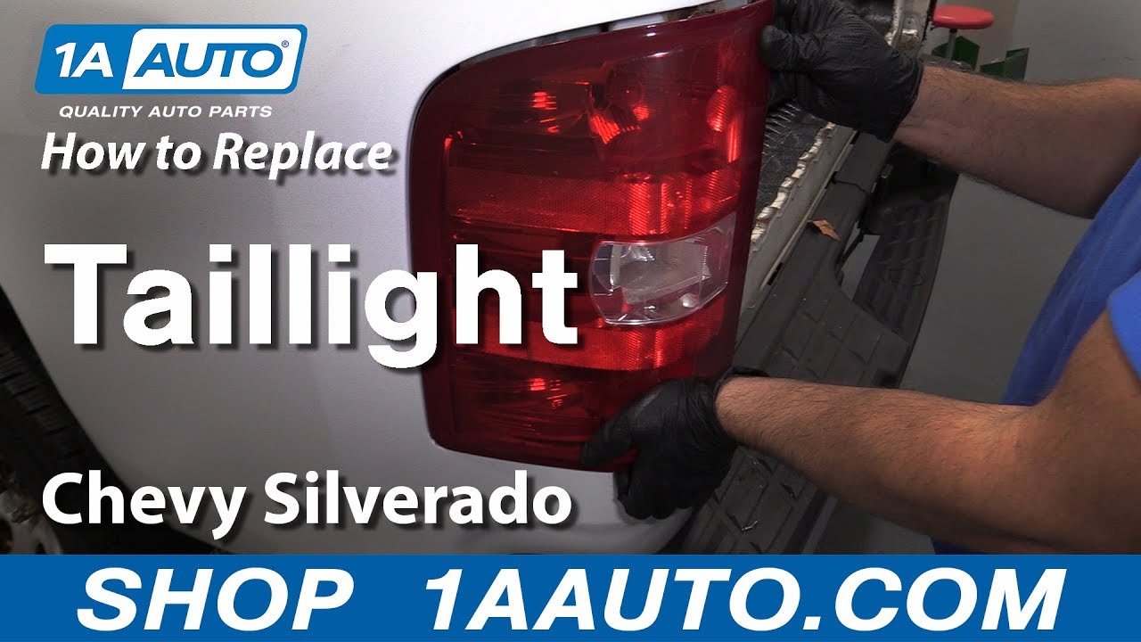 Как заменить задний фонарь на Chevrolet Silverado 07-13