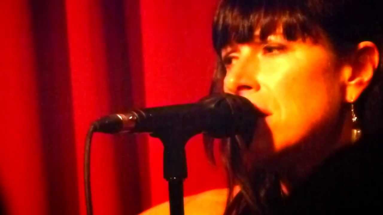 Hallelujah performed by Luce Dufault
