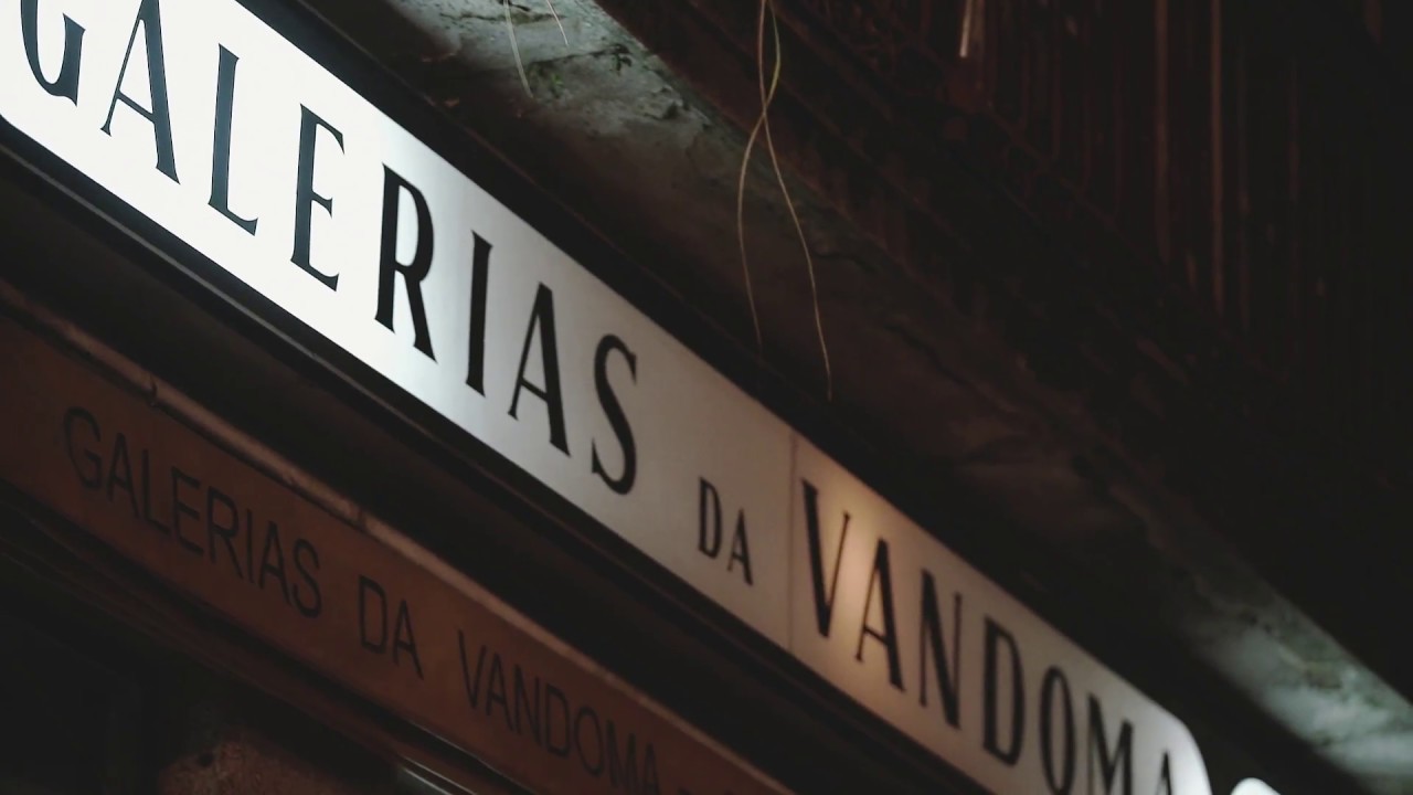 Galerias da Vandoma - Leiloeira 42anos
