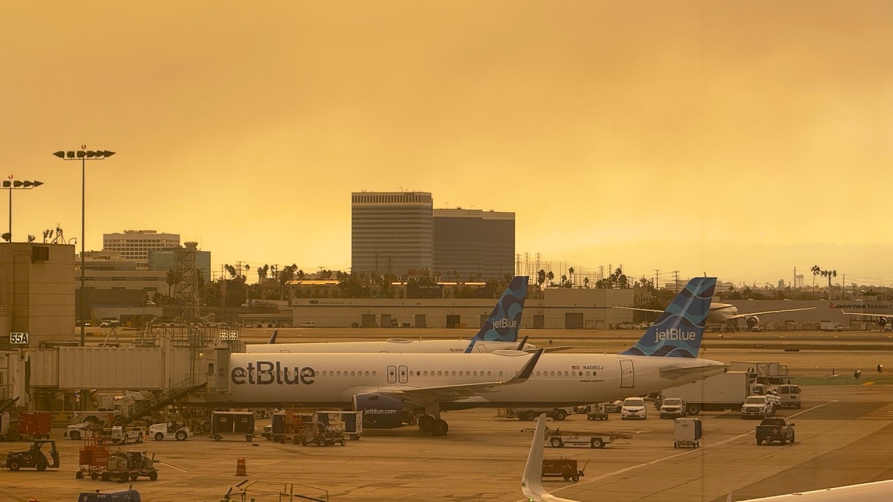 Landing at LAX During the 2025 Wildfires