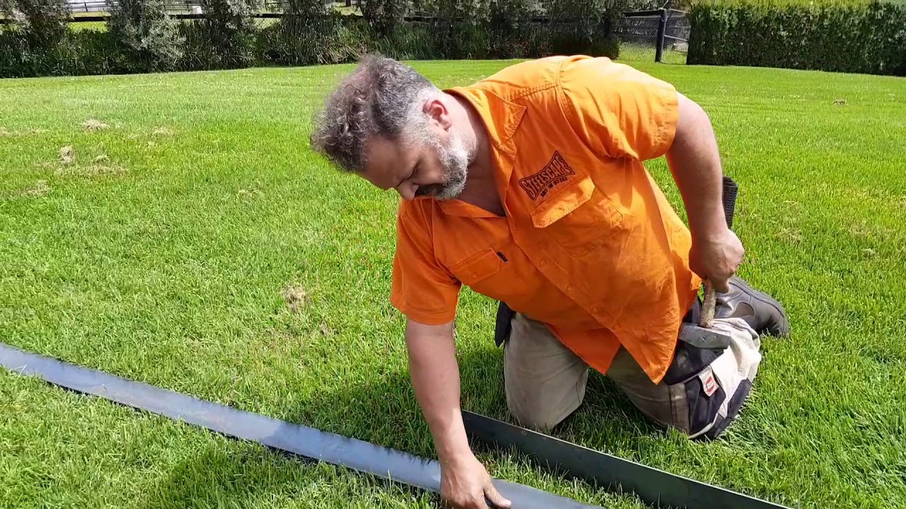 How to install Steelscape garden edging