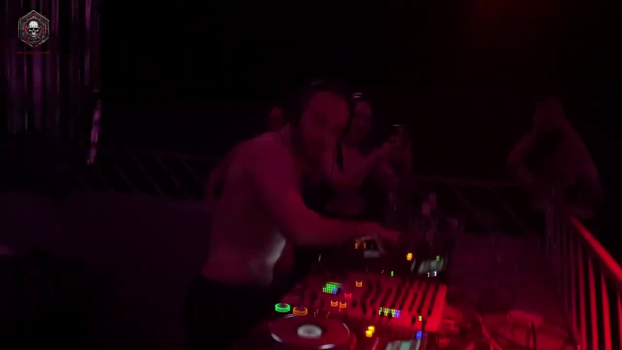 Delirium Chamber Vol. 7 | Industrial Techno / Bochka Set | Nicosia @ Sllip Club [30/4/25] DREUS