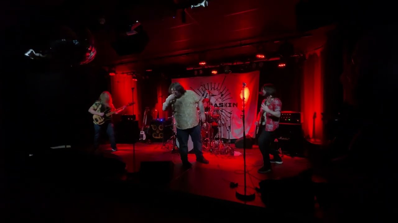 Eluvian - Svart regn (live)