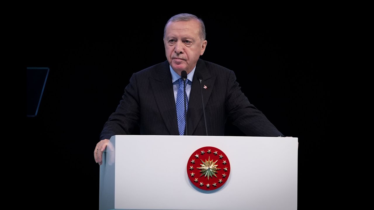 Cumhurbaşkanımız Erdoğan, Vatikan Devlet Başkanı Papa 14. Leo ile davetlilere hitap ediyor...