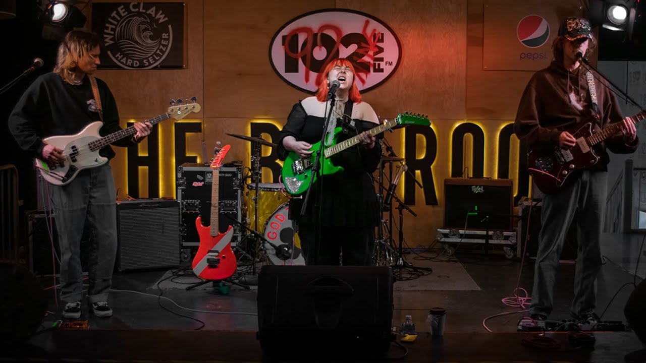 Annie DiRusso - Full Performance & Interview (Live from The Big Room)