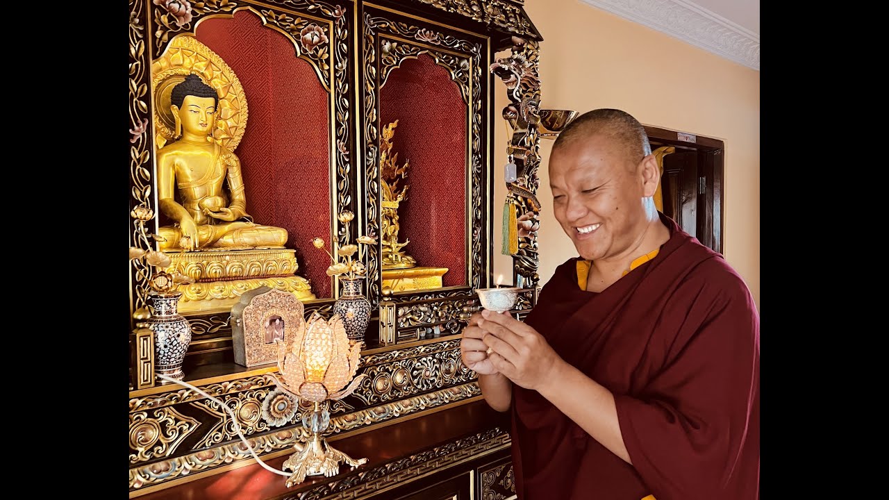 Offering for H.E. the 27th Chogye Trichen Rinpoche's 54th birthday