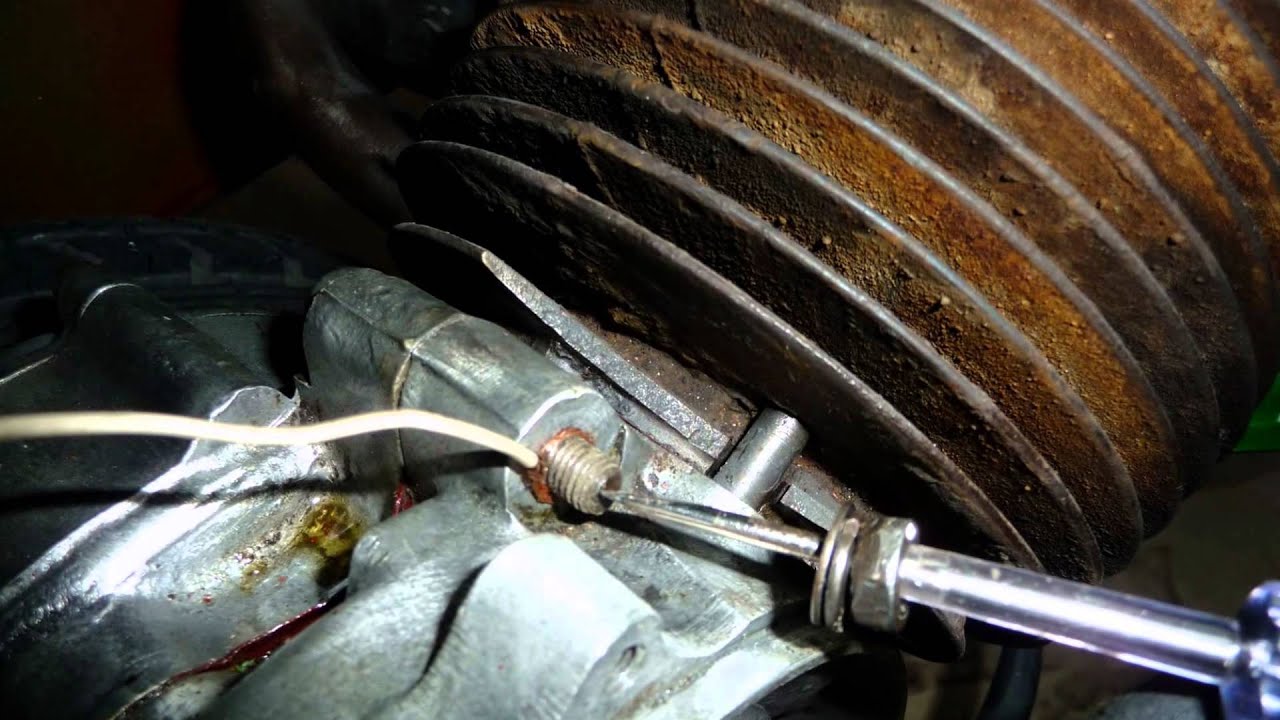 Vespa Faro Basso Jg 1953 Motor revidieren