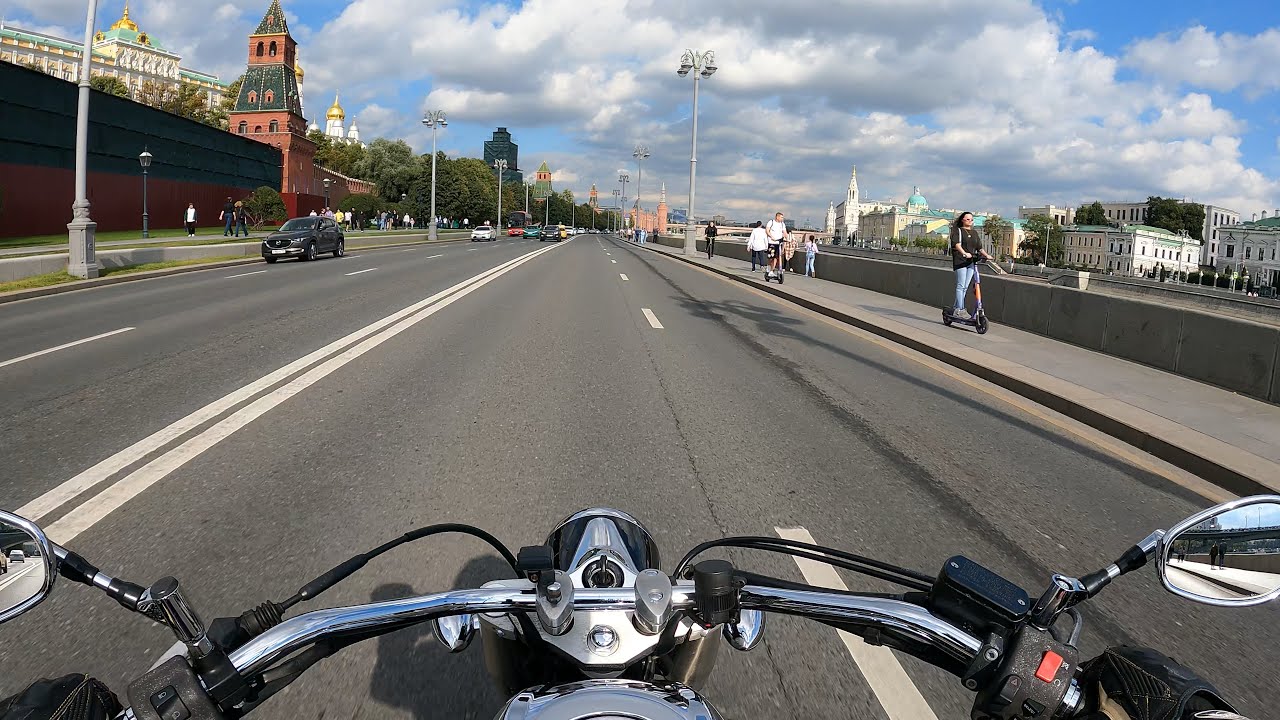 Moscow motorcycle ride along the embankments | Yamaha Midnight Star 950 | 4K UHD