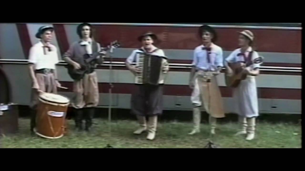 AQUELES DOIS Os Tiranos    2004  Galpão