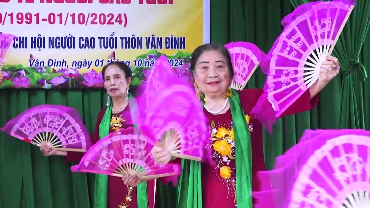 Bài Múa Tình Mẹ HTCT Vân  Đình Biểu Diễn